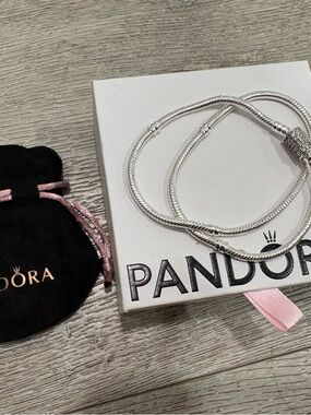 Pandora Sterling Silver Snake Chain Bracelet with Pink Pouch